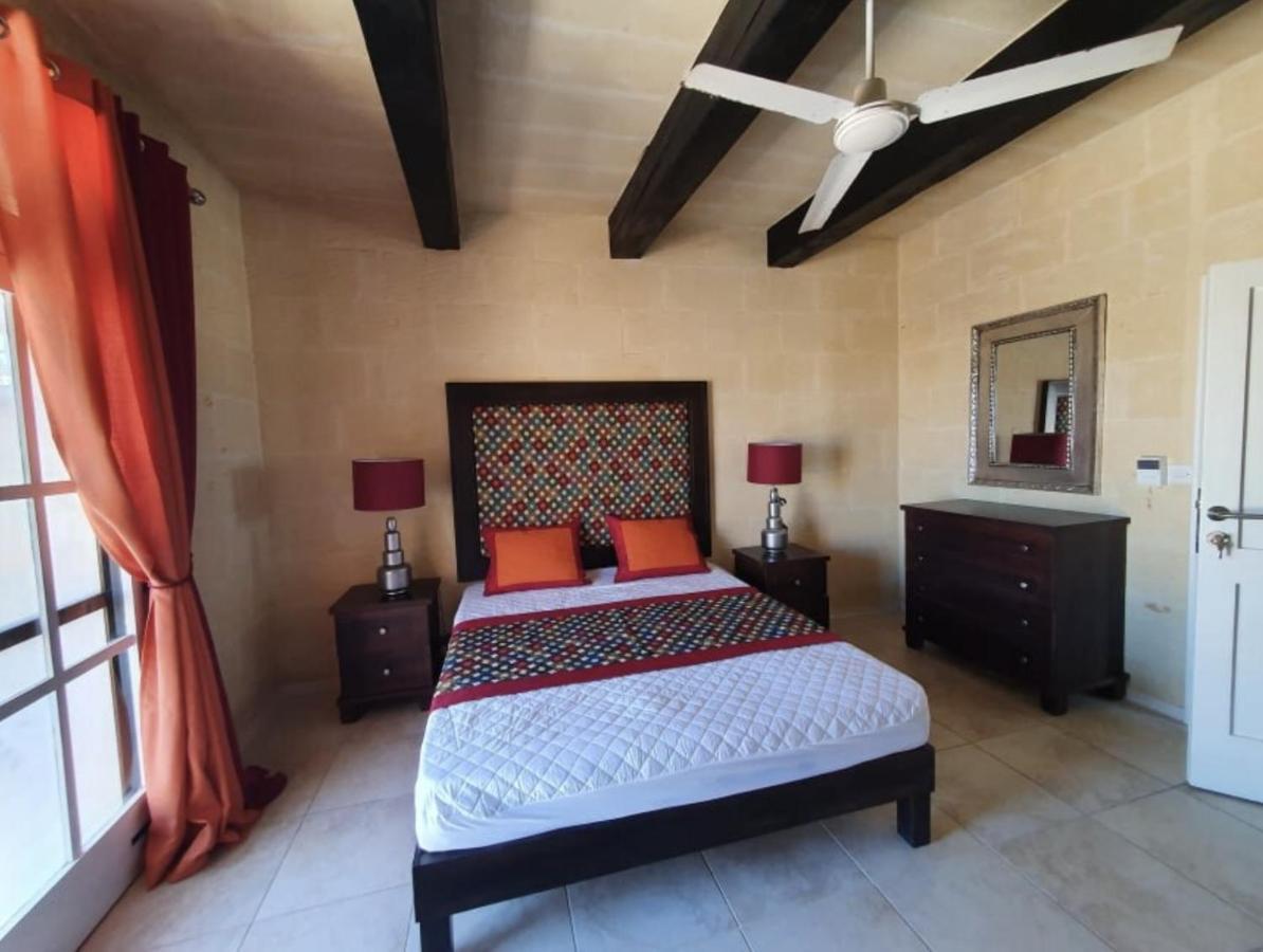 Petra Farmhouse B&B Nadur Eksteriør billede